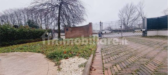 3 bedrooms Villa in Castel San Giovanni, Italy No. 193303 13