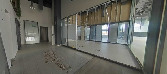 374m² Warehouse in Madrid, Spain No. 74474 7