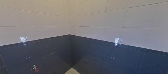 374m² Warehouse in Madrid, Spain No. 74474 33