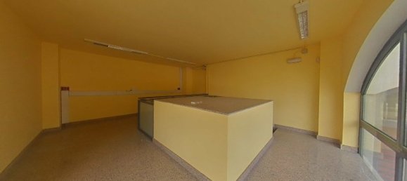 374m² Warehouse in Madrid, Spain No. 74474 14