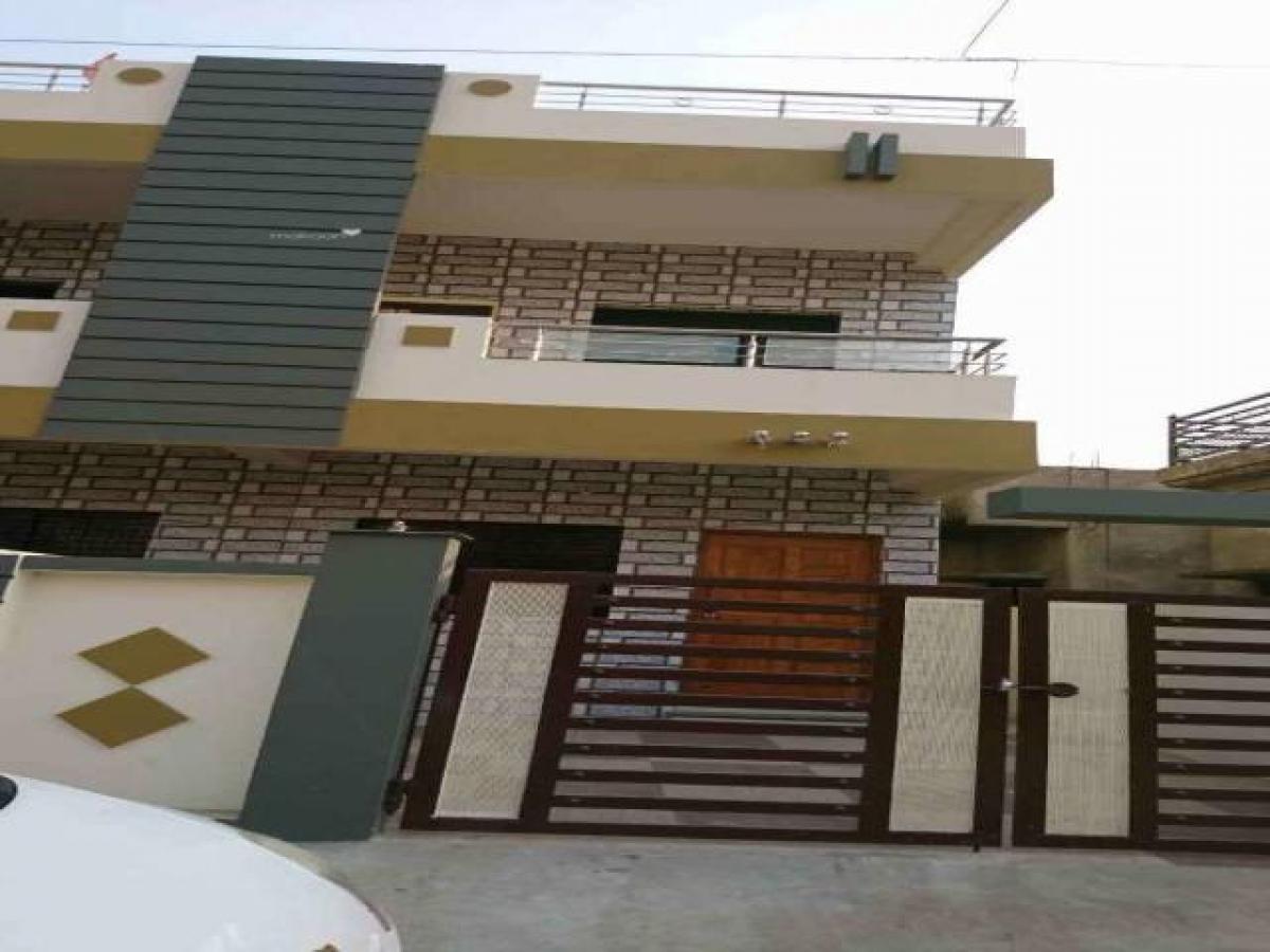 2 bedrooms House in Nagpur, India No. 14210