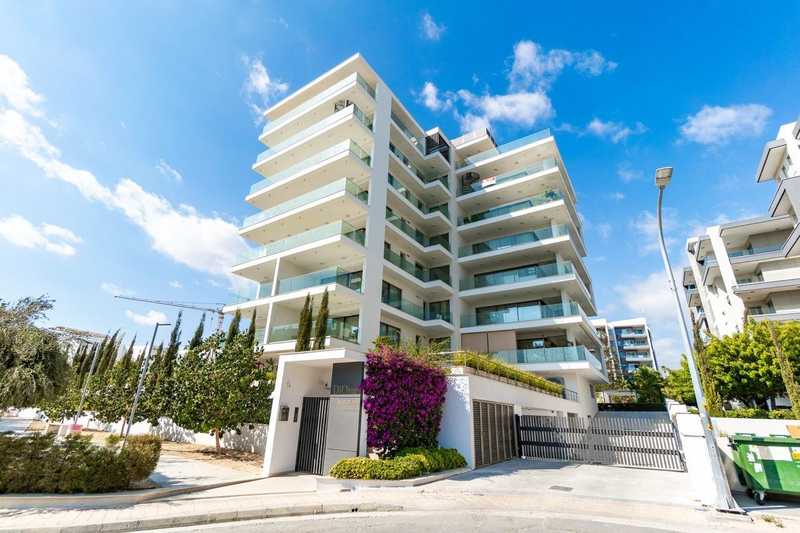 3 Schlafzimmer Penthouse in Agios Tychonas, Cyprus, Nr. 90695