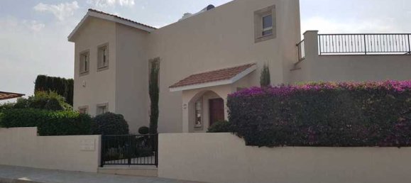 3 bedrooms House in Pegeia, Cyprus No. 10604 3