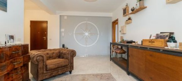 3 bedrooms Apartment in Aci Catena, Italy No. 324955 3