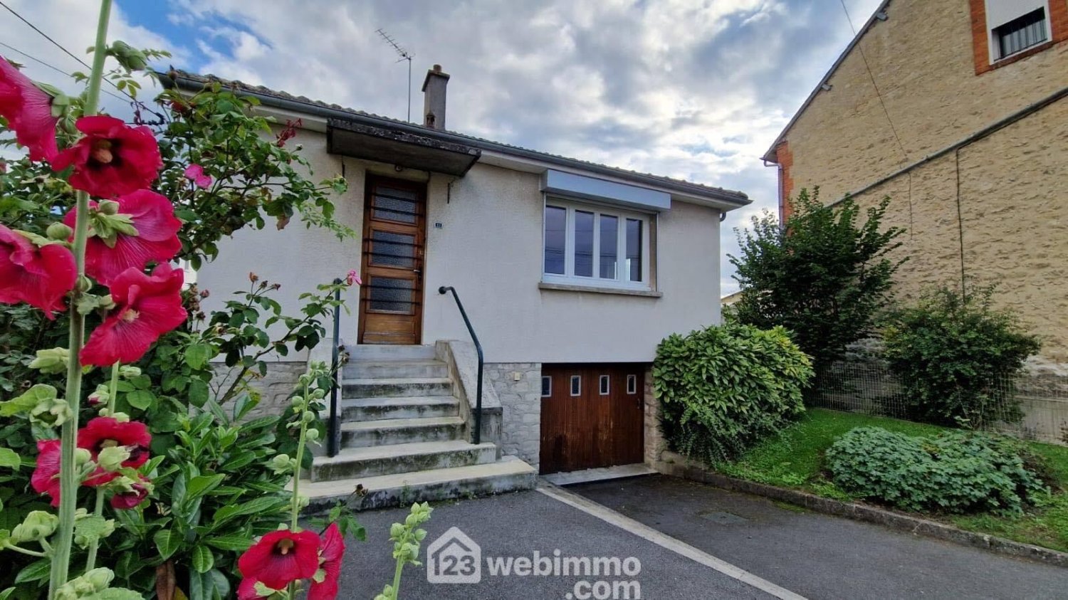 2 bedrooms House in Laon, France No. 255438