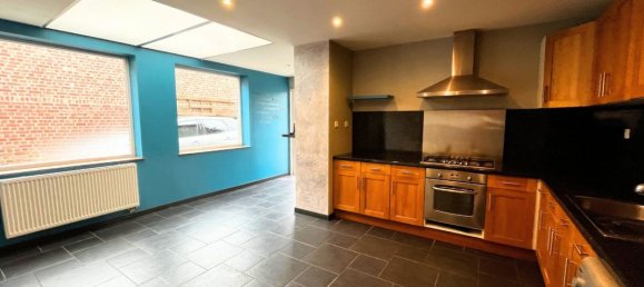 3 Schlafzimmer Haus in Sepmeries, France, Nr. 159708 8