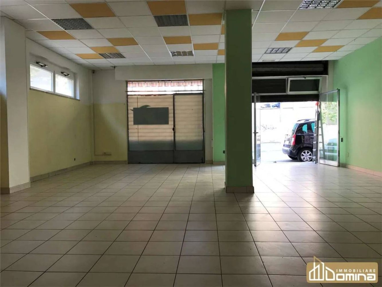 1-Zimmer Gewerbliche Immobilie in Ancona, Italy, Nr. 402114