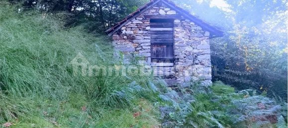 2-salle Maison à Casale Corte Cerro, Italy No. 351813 6