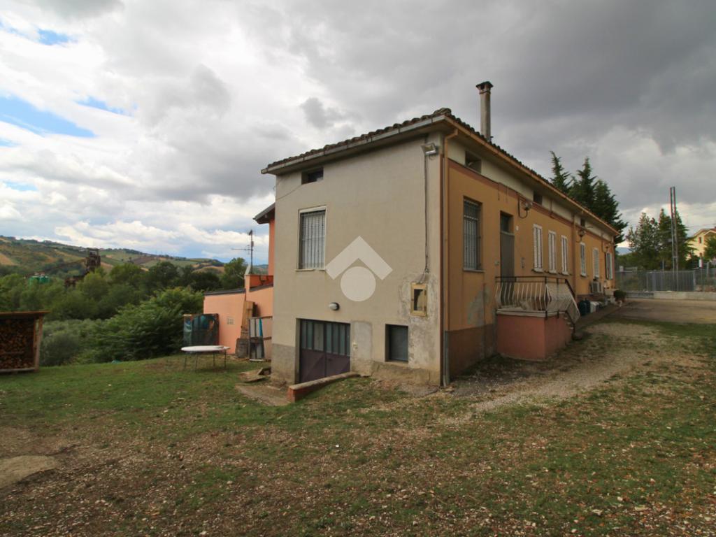 2 chambres Maison à Teramo, Italy No. 302245