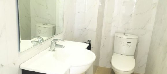 3 bedrooms Villa in Long Bien, Vietnam No. 3663 8