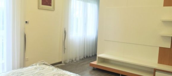 3 bedrooms Villa in Long Bien, Vietnam No. 3663 10