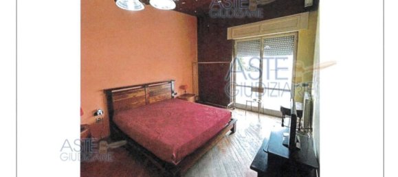 6 rooms House in Naples, Italy No. 261172 11