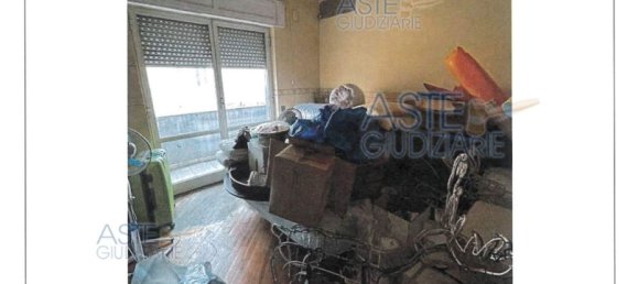 6 rooms House in Naples, Italy No. 261172 12