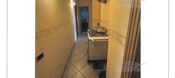 6 rooms House in Naples, Italy No. 261172 10