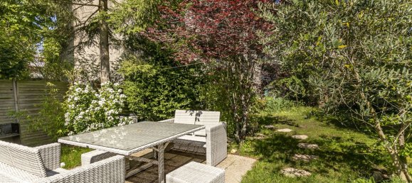 2 bedrooms Apartment in Ville-d'Avray, France No. 184417 6