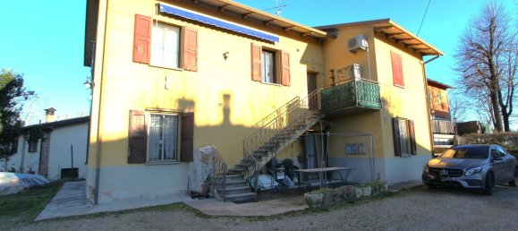 3 rooms Apartment in Valsamoggia, Italy No. 125993 10