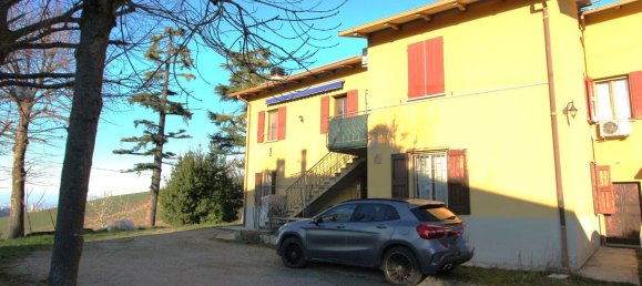 3 rooms Apartment in Valsamoggia, Italy No. 125993 9