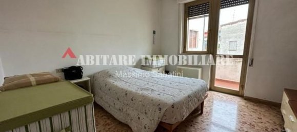6 rooms House in Viareggio, Italy No. 16057 24