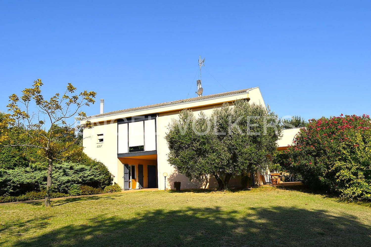 3 bedrooms Villa in Senigallia, Italy No. 176925