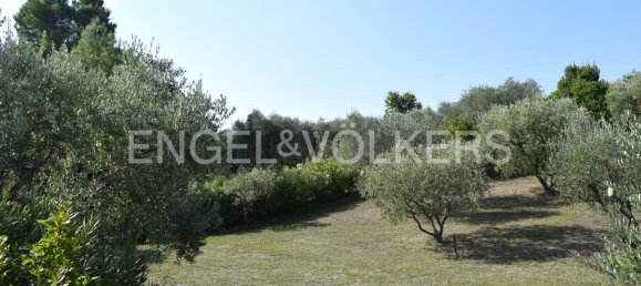 3 bedrooms Villa in Senigallia, Italy No. 176925 16