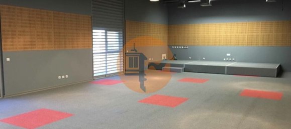 Lagerhaus in Quelfes, Portugal 4796m², Nr. 242476 11