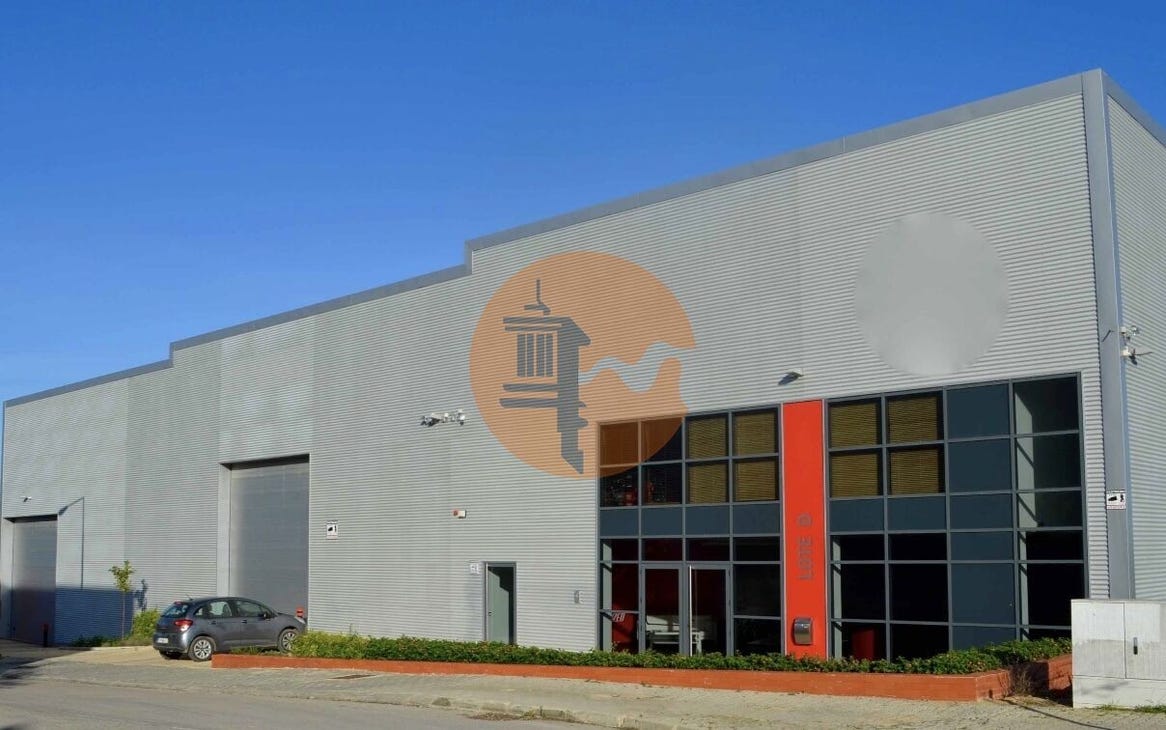  مستودع في Quelfes, Portugal 4796متر مربع رقم 242476