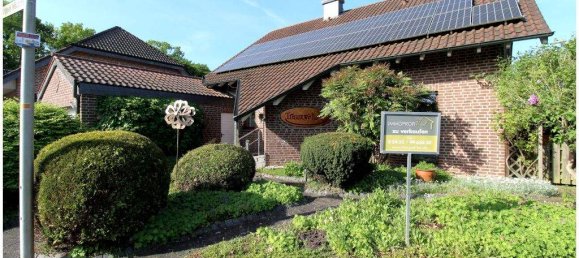 Дом с 7 комнатами в Хайнсберг, Германия № 235928 3