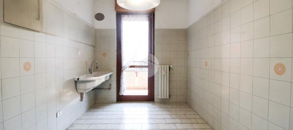 4 Schlafzimmer Wohnung in Milan, Italy, Nr. 373170 36