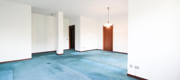4 Schlafzimmer Wohnung in Milan, Italy, Nr. 373170 6