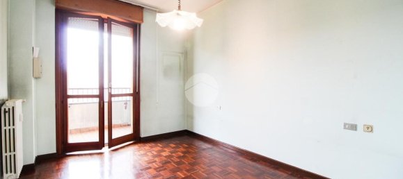 4 Schlafzimmer Wohnung in Milan, Italy, Nr. 373170 16
