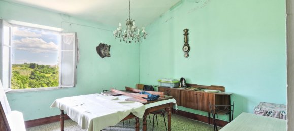 Дом с 5 спальнями в Вольтерра, Италия № 290242 15