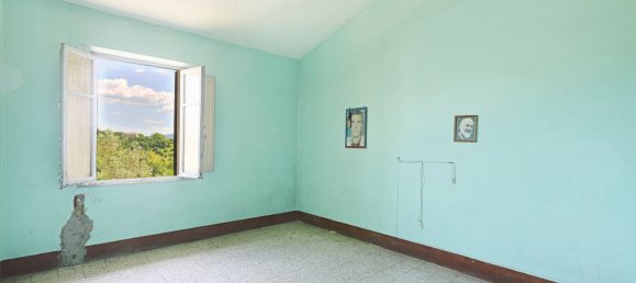 Дом с 5 спальнями в Вольтерра, Италия № 290242 10