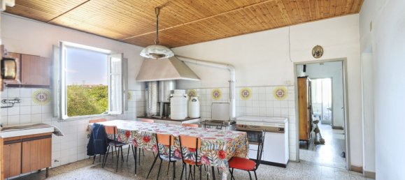 Дом с 5 спальнями в Вольтерра, Италия № 290242 13