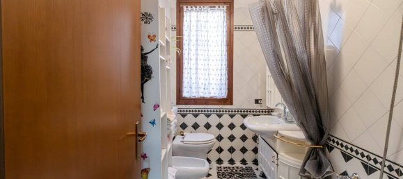 3 bedrooms Villa in Castenaso, Italy No. 29732 18