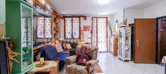 3 bedrooms Villa in Castenaso, Italy No. 29732 11