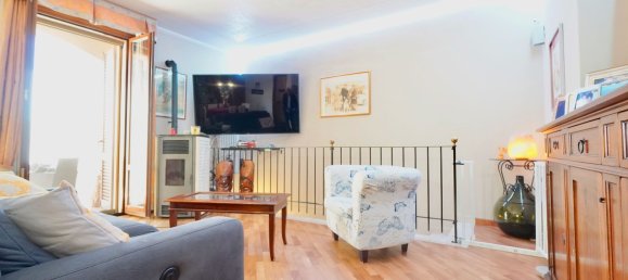 Apartamento de 4 dormitorios en Travagliato, Italy No. 361362 3