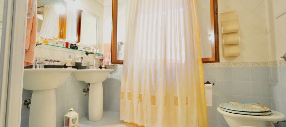 Apartamento de 4 dormitorios en Travagliato, Italy No. 361362 11