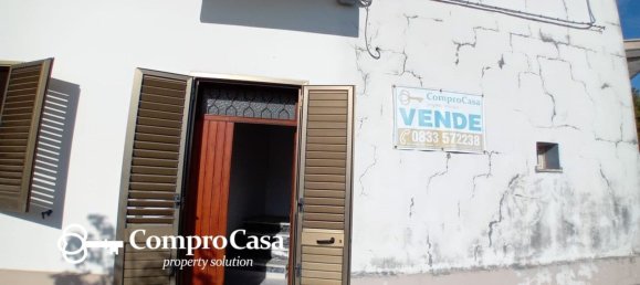 6غرفة منزل في Vernole, Italy رقم 104769 3