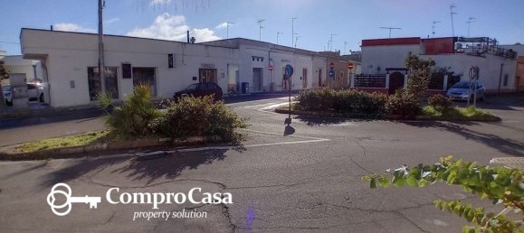 6غرفة منزل في Vernole, Italy رقم 104769 32