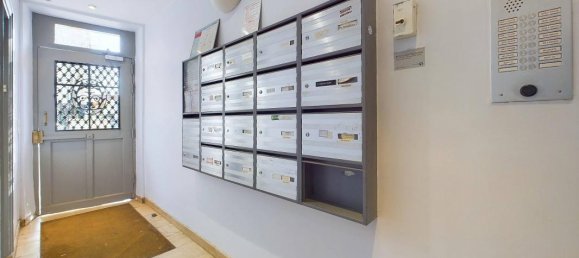 Studio in Boulogne-Billancourt, France, Nr. 170011 10