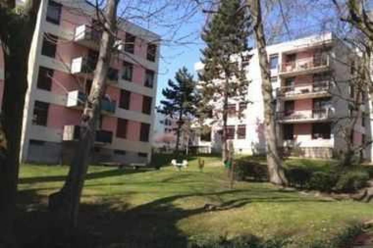 2 bedrooms Condo in Palaiseau, France No. 34894