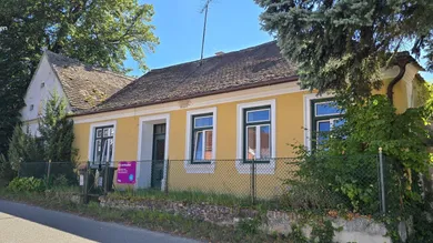 Casa de 5 habitaciónes en Schrattenthal, Austria No. 250728