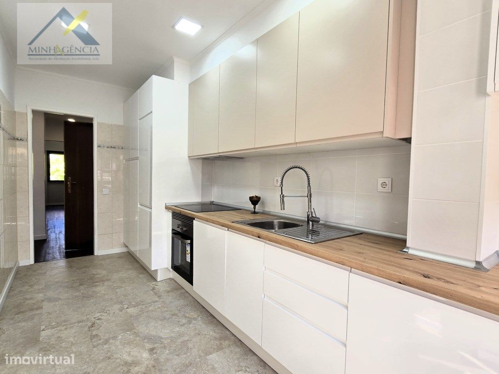 3 bedrooms Apartment in Setubal, Portugal No. 308102