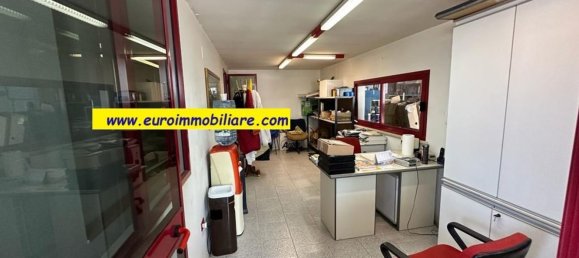 700m² Warehouse in Pineto, Italy No. 124954 3