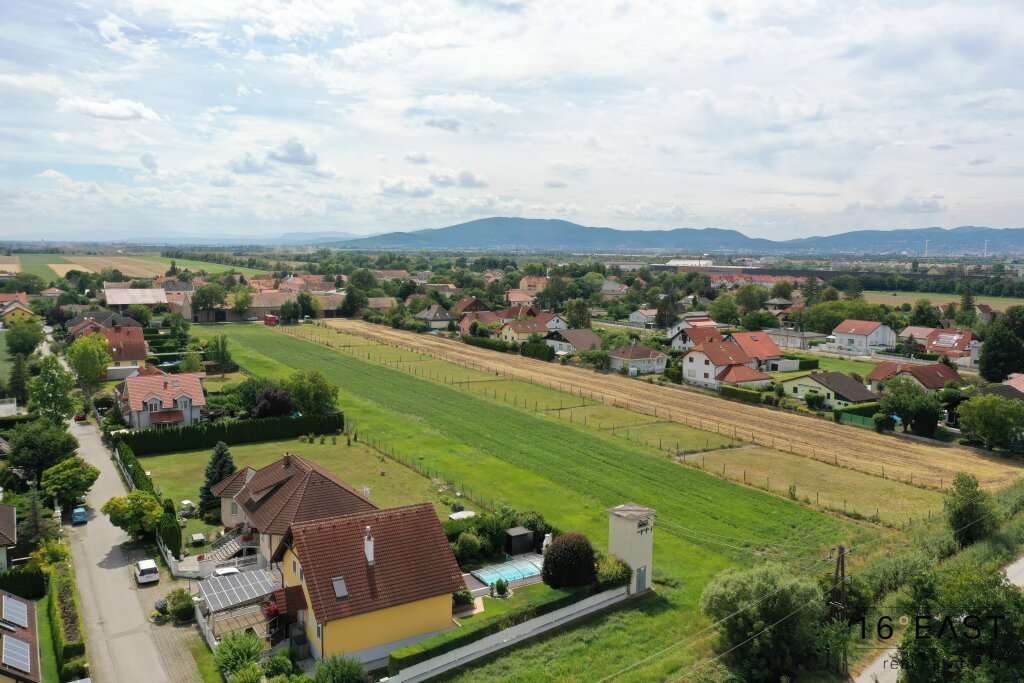  قطعة أرض في Hennersdorf, Austria رقم 95002