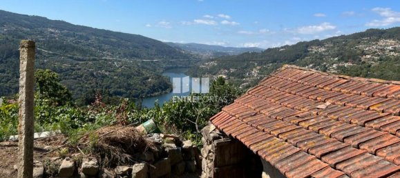 1350m² Land in Marco de Canaveses, Portugal No. 55949 6