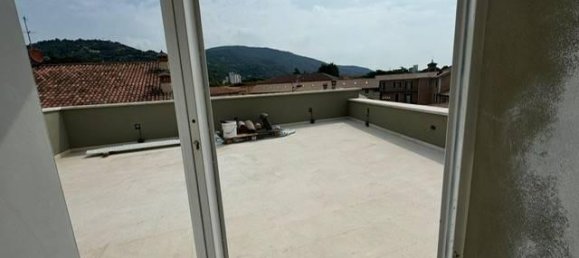 4 rooms Penthouse in Brescia, Italy No. 23655 19