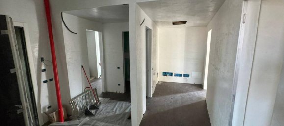 4 rooms Penthouse in Brescia, Italy No. 23655 21