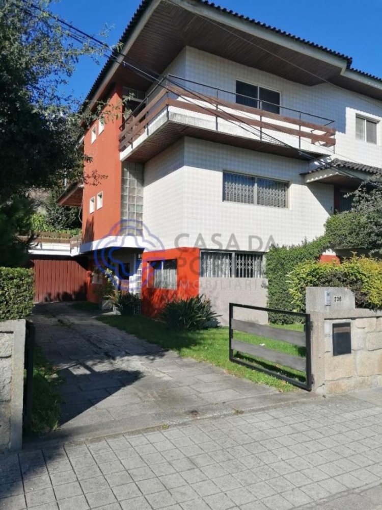 6 bedrooms House in Porto, Portugal No. 5702