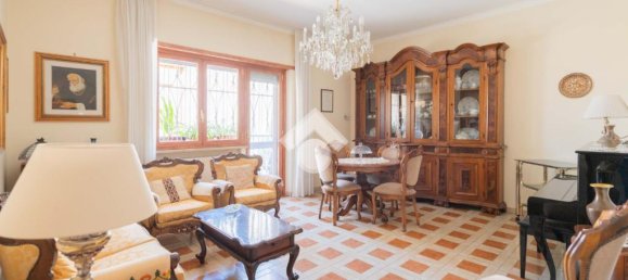 2 bedrooms Apartment in Rome, Italy No. 297422 11